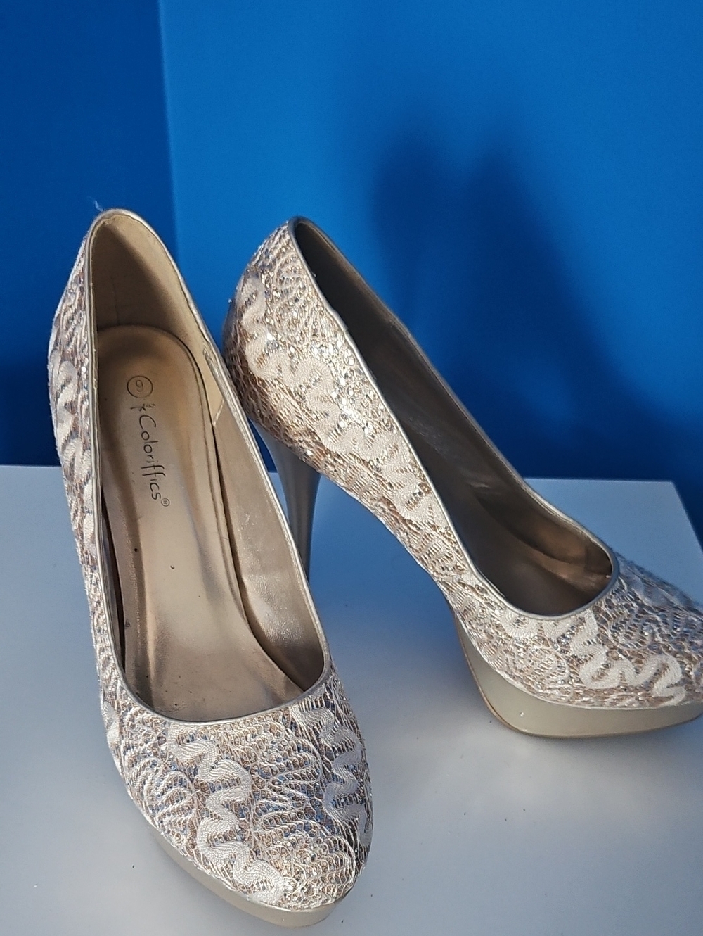 Women's Champagne Lace Platform Pumps